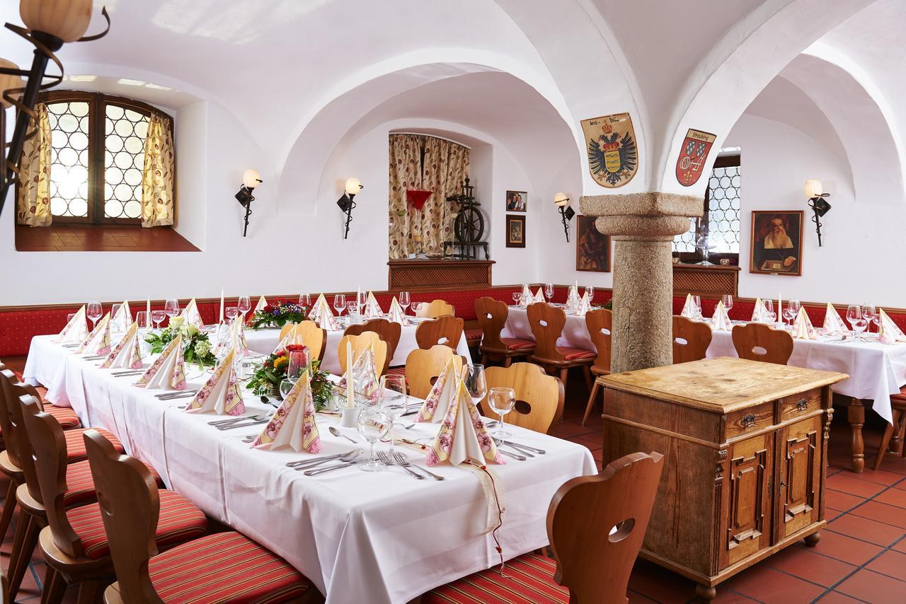 Hotel Gaeubodenhof Штраубинг Экстерьер фото